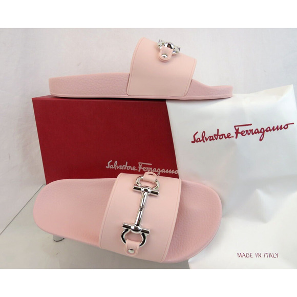 NIB FERRAGAMO GROOVY 11 PINK RUBBER SILVER GANCINI BIT LOGO SANDALS SLIDES 10 M - Picture 2 of 13